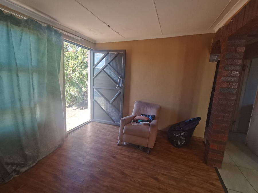 2 Bedroom Property for Sale in Zwide Eastern Cape